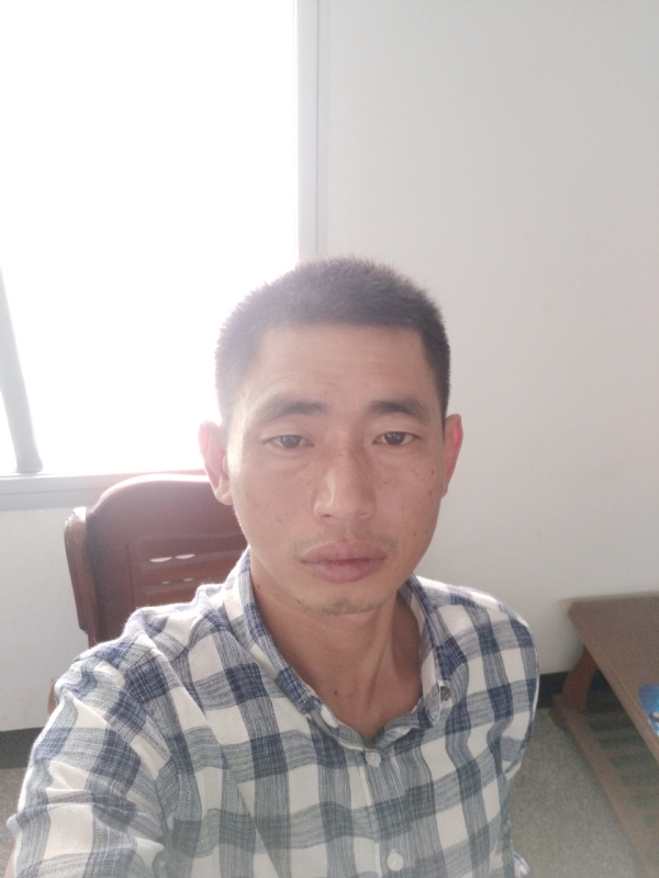 不期而遇的第一张照片--龙岩征婚网