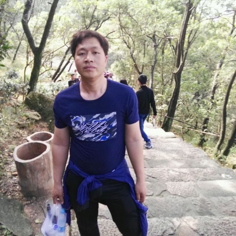宁静的夏天的第一张照片--龙岩征婚网