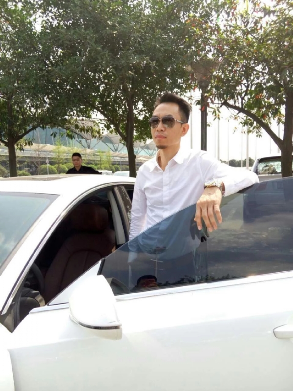 杨岳的第一张照片--龙岩征婚网