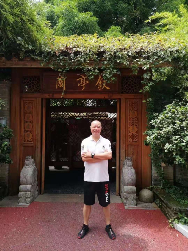 李国伟的第四张照片--龙岩征婚网