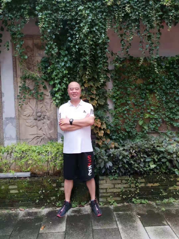 李国伟的第五张照片--龙岩征婚网