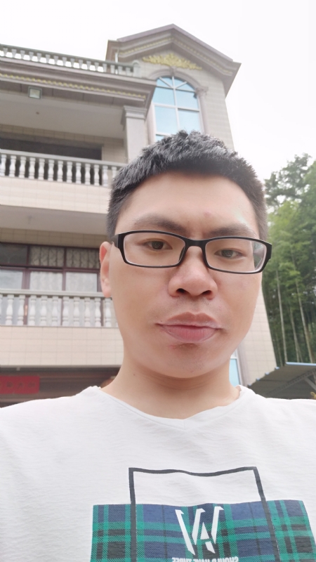 找一个人的第一张照片--龙岩征婚网