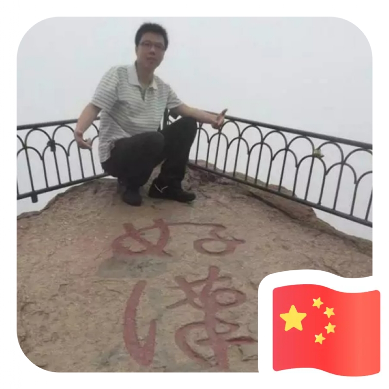 一只小虎牙的第一张照片--龙岩征婚网