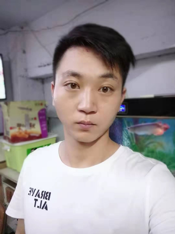 七秒记忆的第一张照片--龙岩征婚网