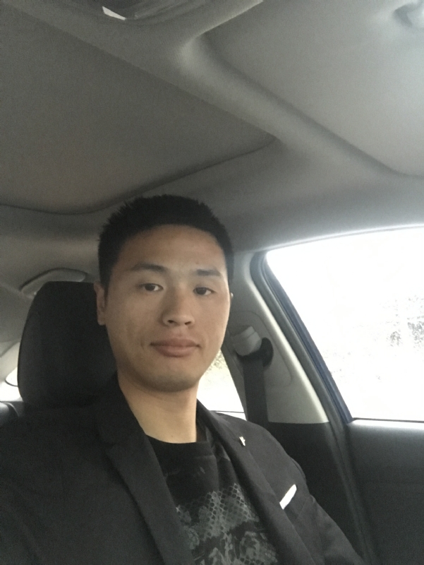 向前走的第二张照片--龙岩征婚网