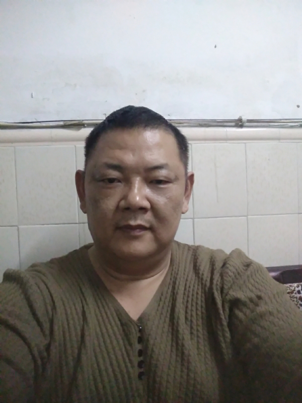 馋花拜柳的第一张照片--龙岩征婚网