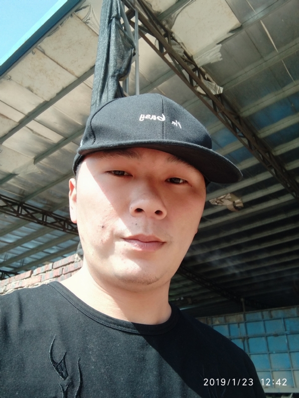 小蔡的第一张照片--龙岩征婚网