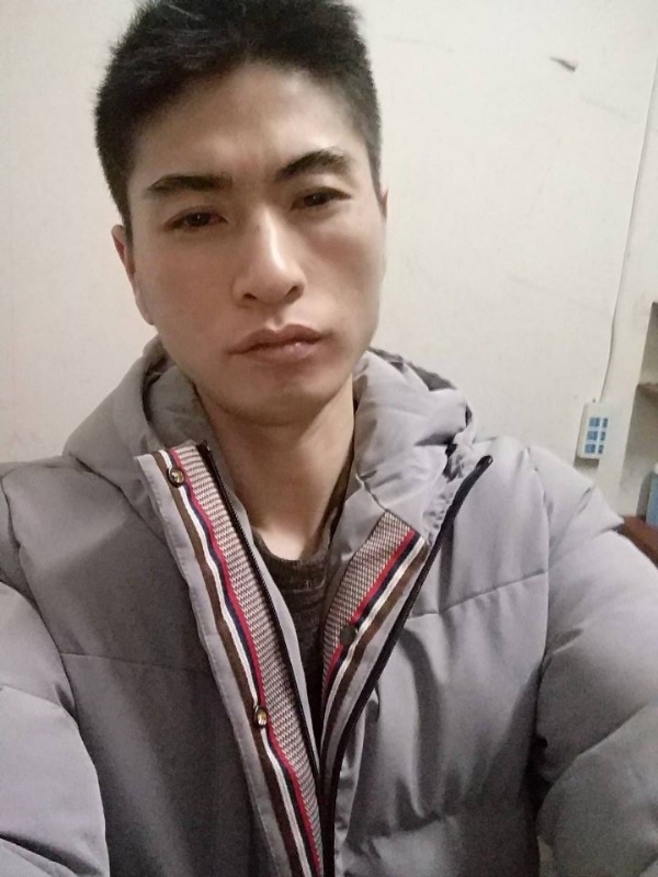 花若离枝的第一张照片--龙岩征婚网