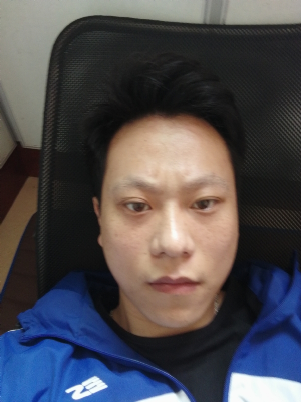 爱上的感觉的第一张照片--龙岩征婚网