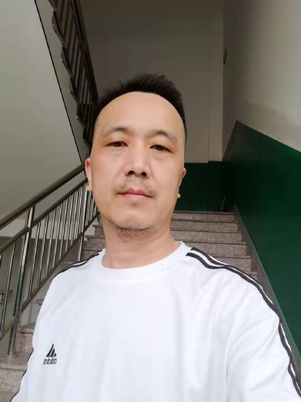 假如风有颜色的第一张照片--龙岩征婚网
