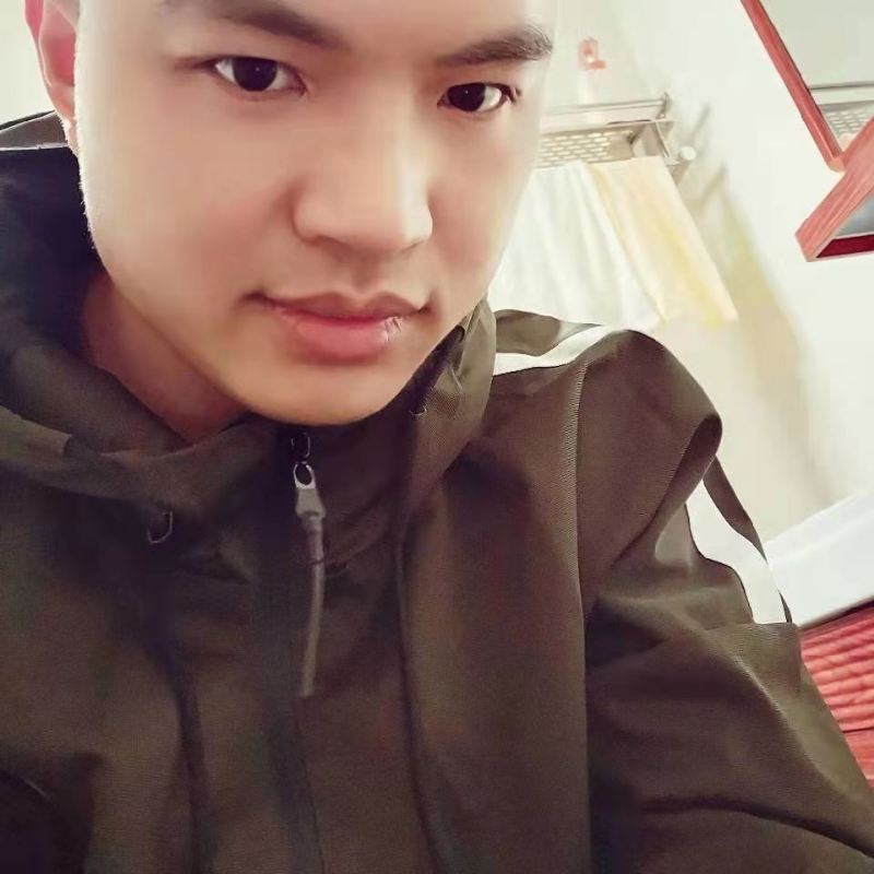 高大上的宅男的第一张照片--龙岩征婚网