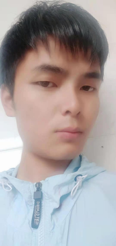 安静的男生的第一张照片--龙岩征婚网