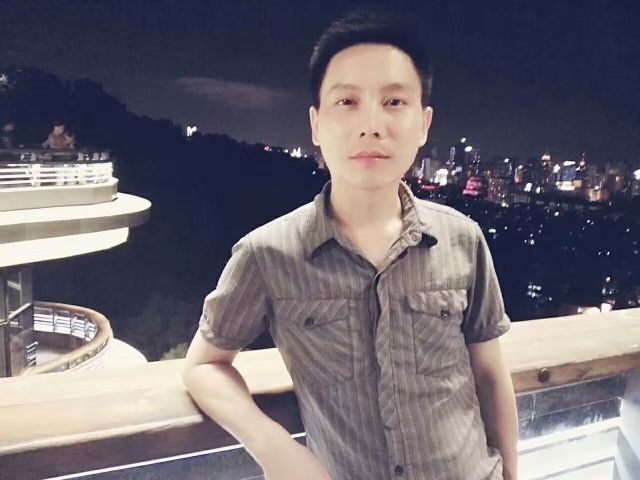 幕秋的第一张照片--龙岩征婚网