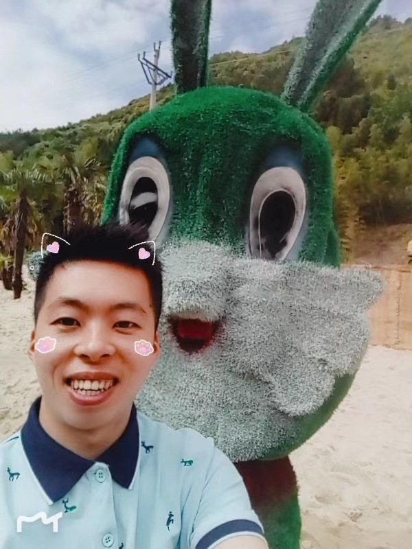 爱就要向前冲的第一张照片--龙岩征婚网
