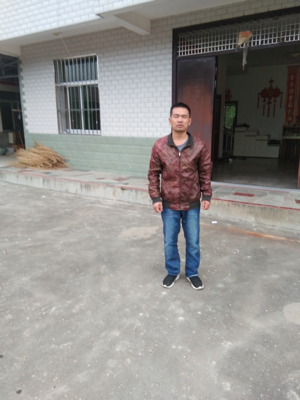 阿泉的第一张照片--龙岩征婚网