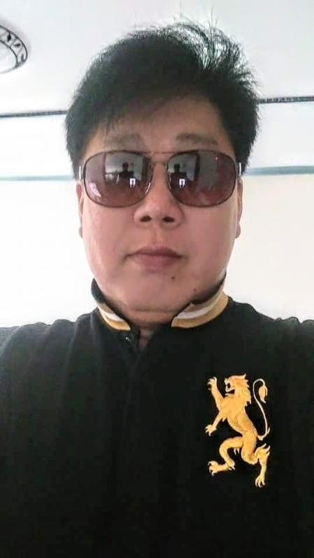 含笑半步癲的第二张照片--龙岩征婚网