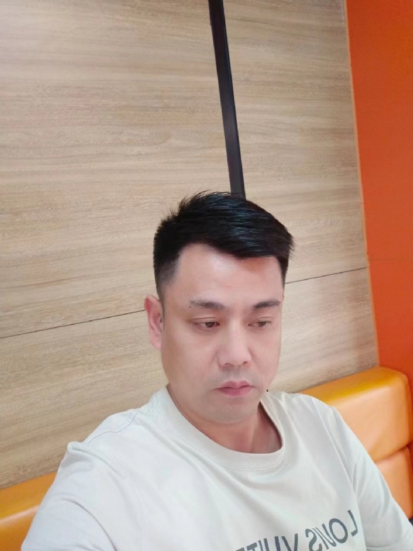 不知道的第三张照片--龙岩征婚网