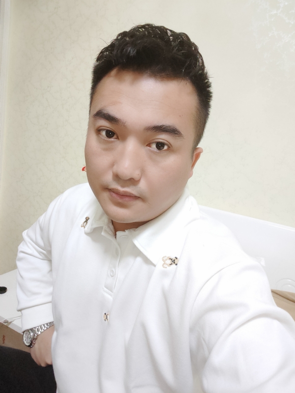 哈哈先生的第三张照片--龙岩征婚网