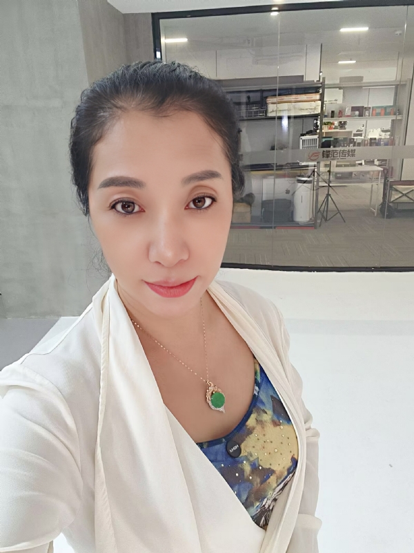 仝馨的第二张照片--龙岩征婚网