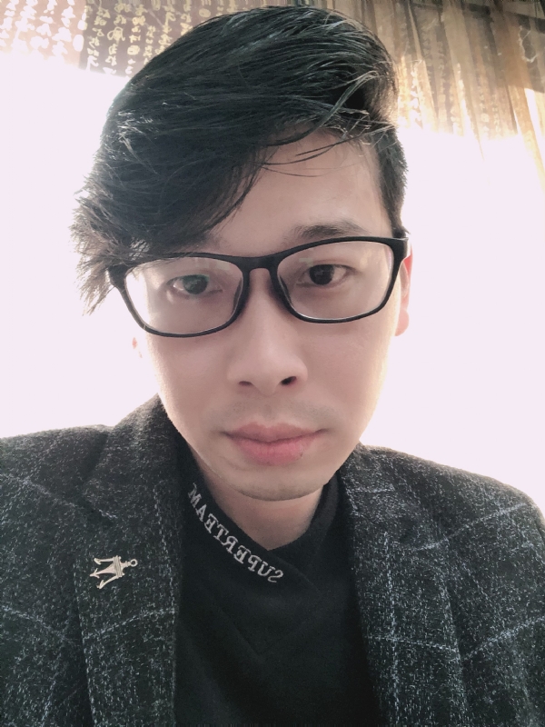 在等一个人的第一张照片--龙岩征婚网
