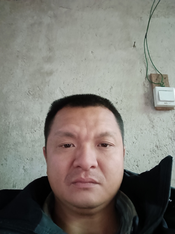 兰成龙的第三张照片--龙岩征婚网