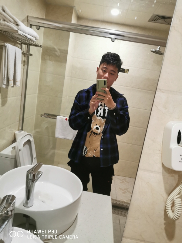 佛系人生的第四张照片--龙岩征婚网