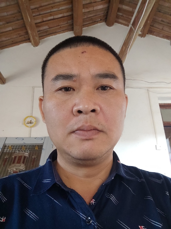 破碎的第一张照片--龙岩征婚网