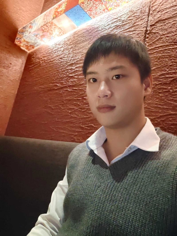 匿藏其名的第一张照片--龙岩征婚网