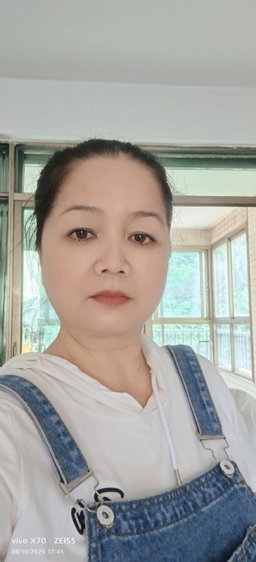 小巧玲珑的第一张照片--龙岩征婚网