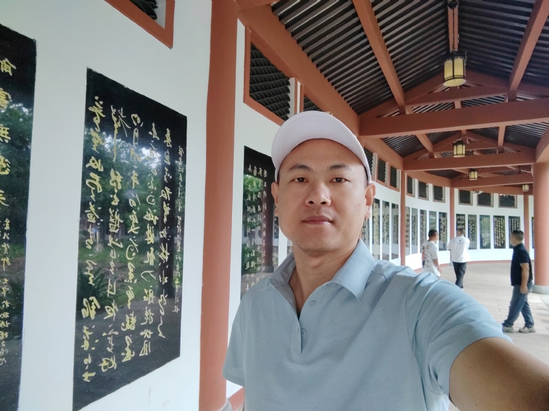 爱运动的范的第一张照片--龙岩征婚网