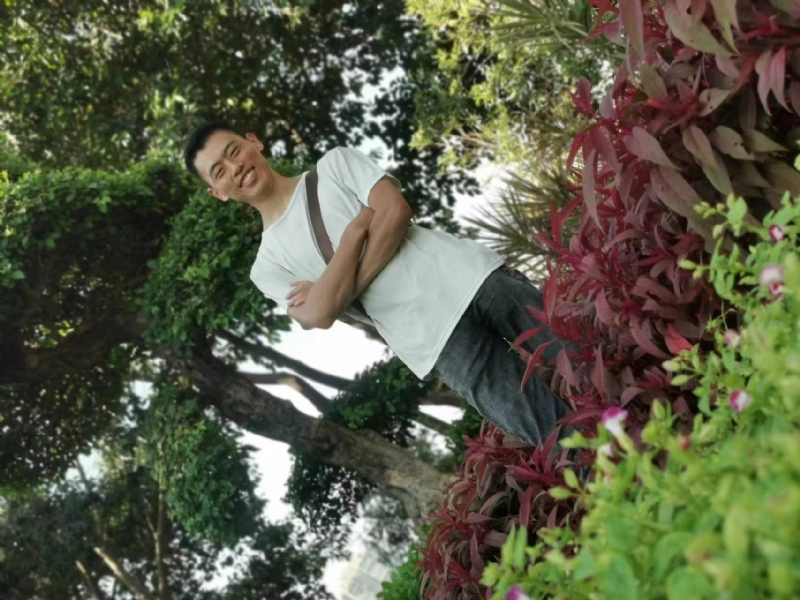 孤狼的第一张照片--龙岩征婚网