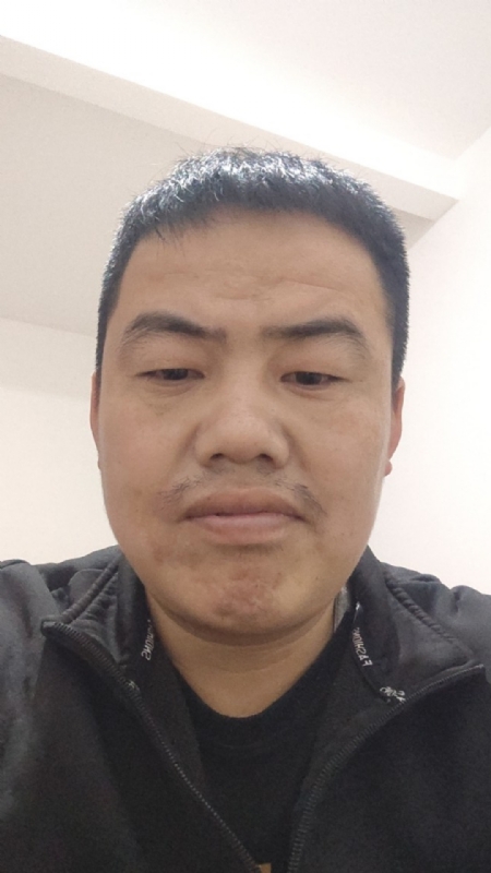 给予微笑的第一张照片--龙岩征婚网